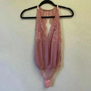 FREE PEOPLE Women’s Lace Bodysuit
